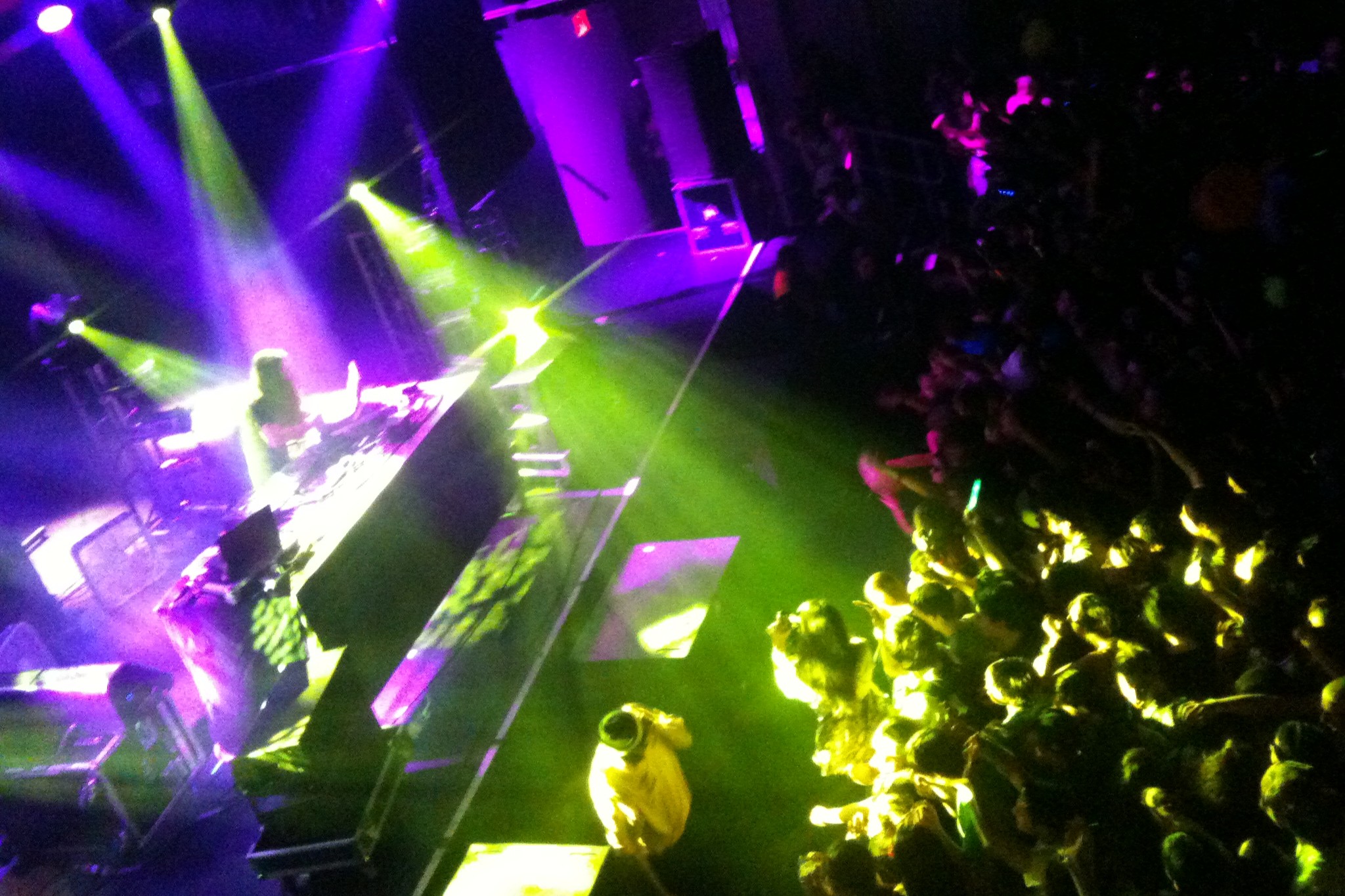 Production of DJ performances with custom lighting design in NYC club